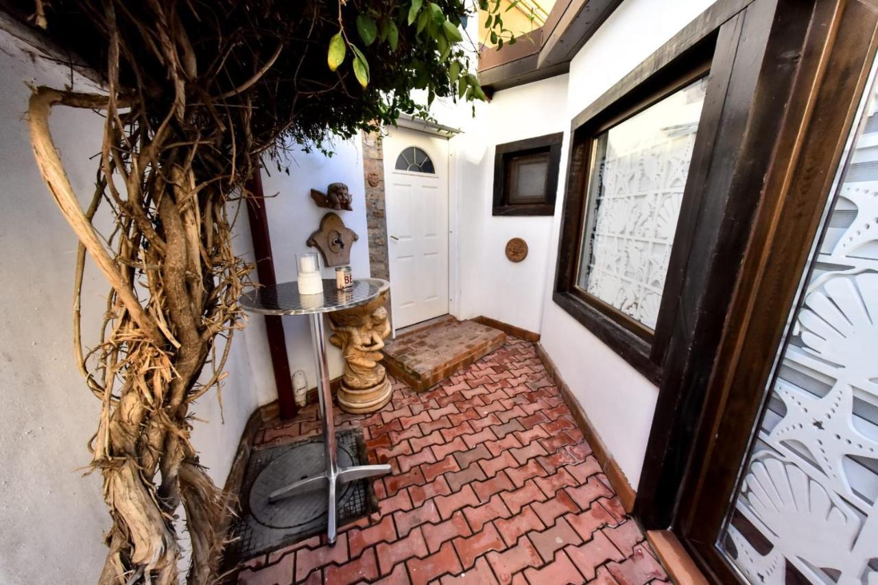 Casa Fotografului Villa Konstanca Kültér fotó